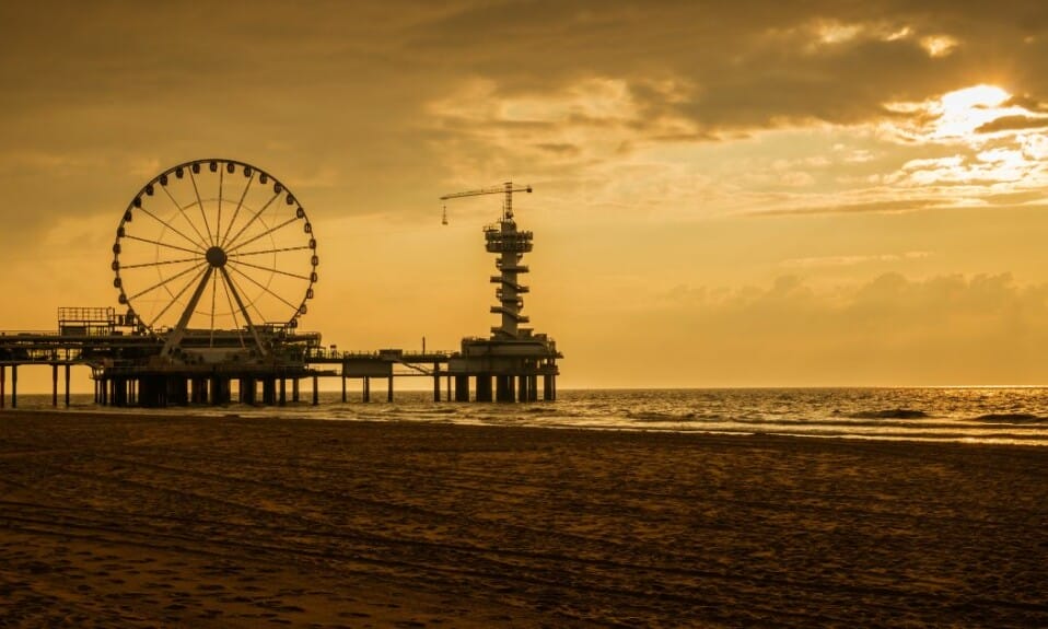 Sunset diner: Dineren langs de kust van Zuid-Holland